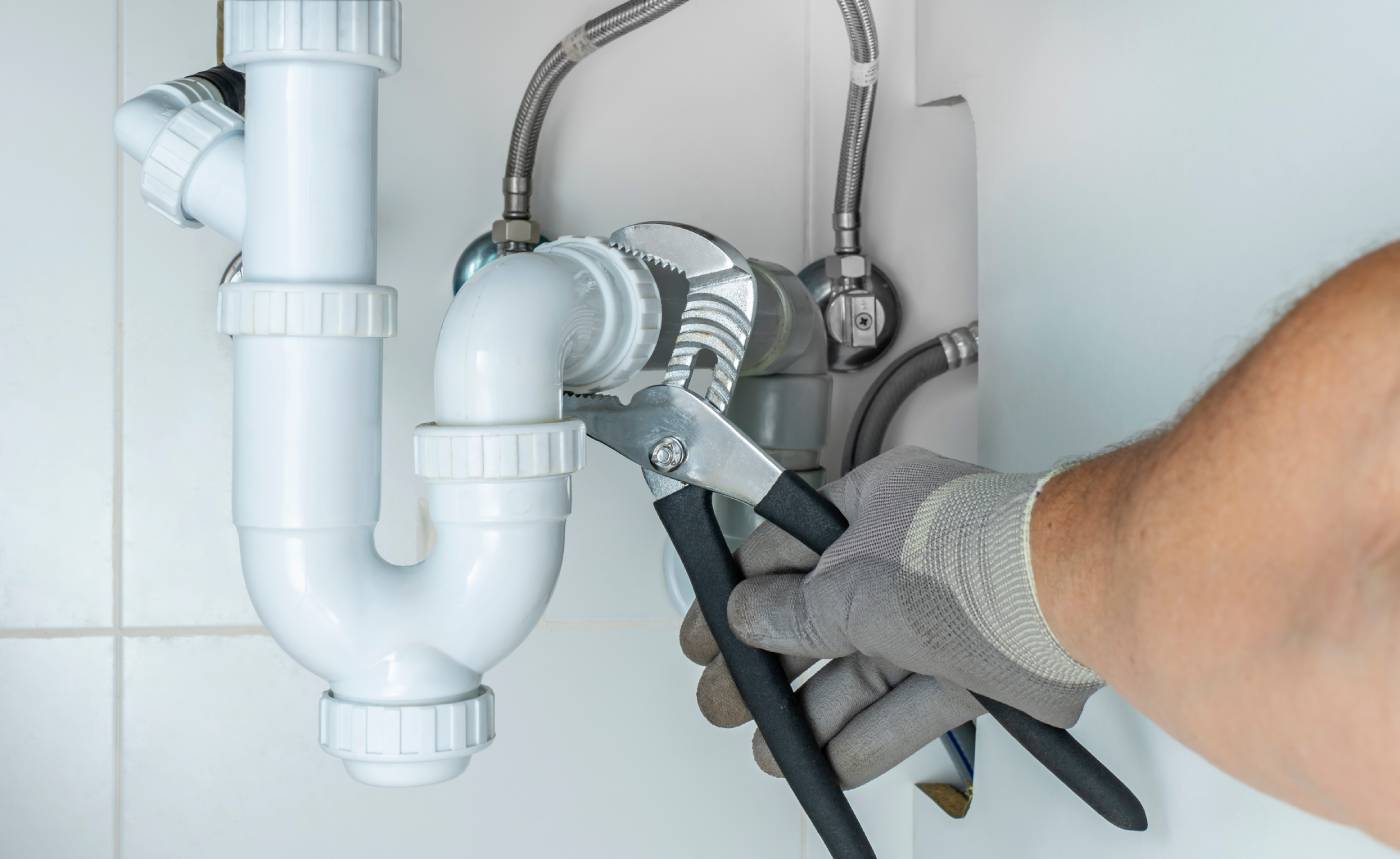 Leak water line Repair/Replacement